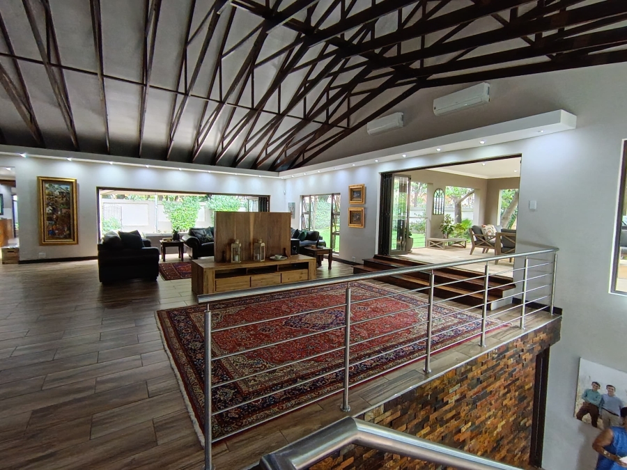 6 Bedroom Property for Sale in Cashan North West